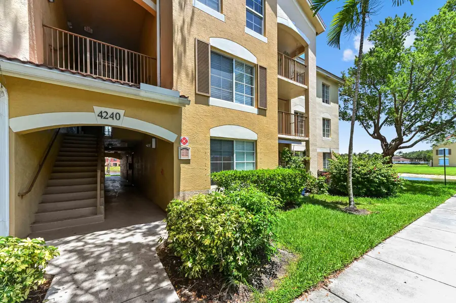 4240 San Marino Boulevard #108, West Palm Beach, FL 33409 - #2