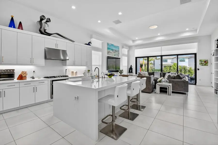 8331 Royal County Down Road, Boca Raton, FL 33434 - Image #3