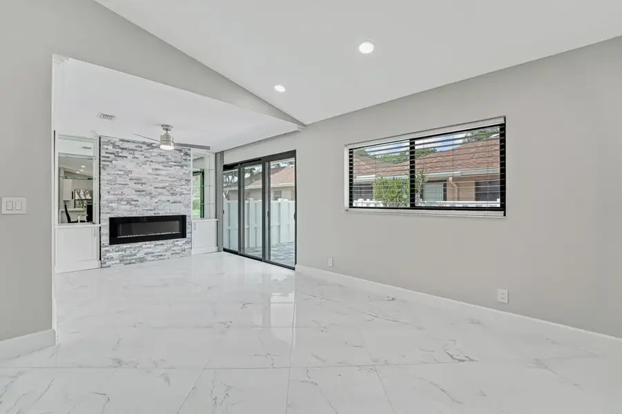 8216 Sweetbriar Way, Boca Raton, FL 33496 - Image #2