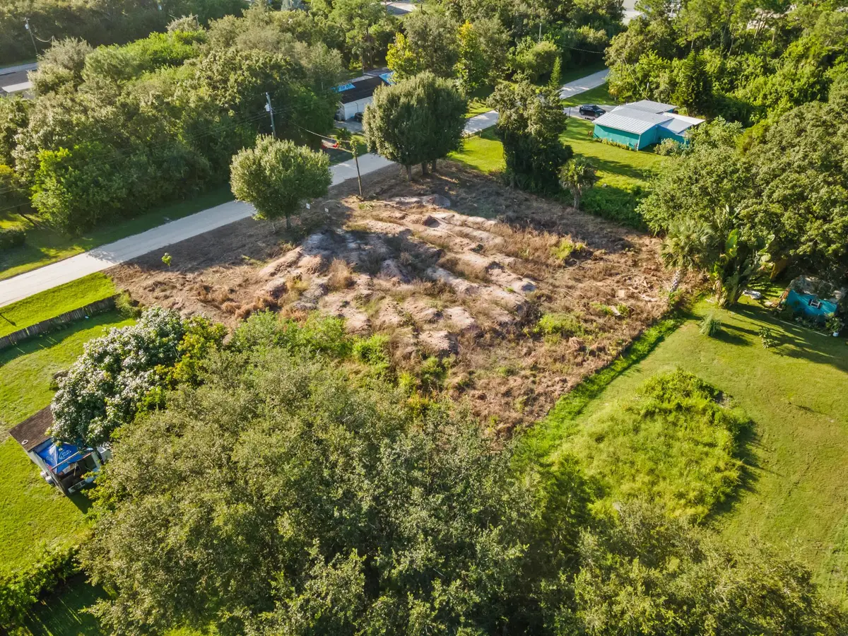 8720 92nd Avenue, Vero Beach, FL 32967 - Image #1