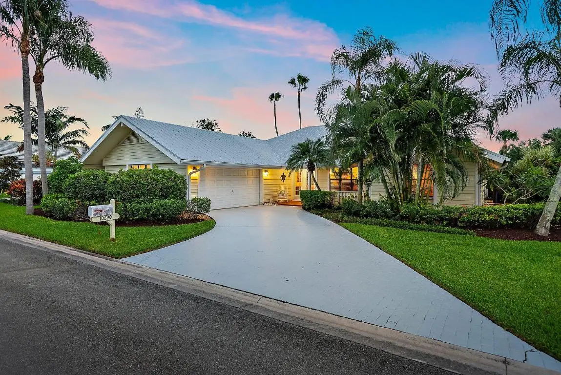 10690 SE Jupiter Narrows Drive, Hobe Sound, FL 33455 - Image #1