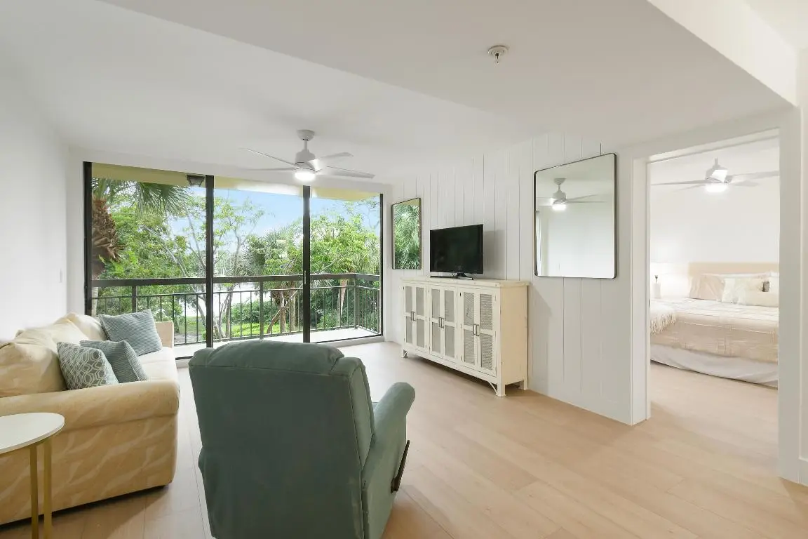 1901 Marina Isle Way #302, Jupiter, FL 33477 - Image #1