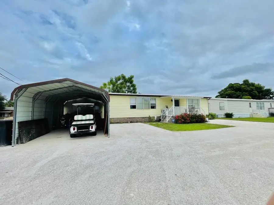 2301 SE 33rd Street, Okeechobee, FL 34974 - Image #2