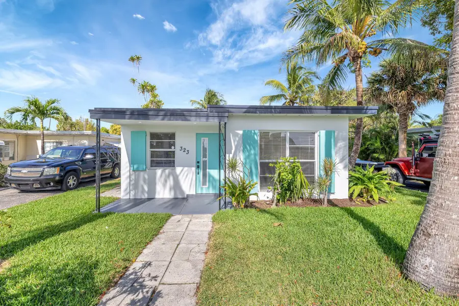 325 De Carie Street, Delray Beach, FL 33444 - Image #2