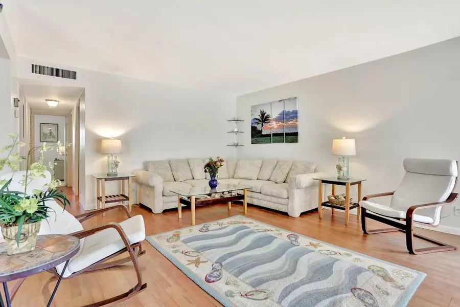 1069 Hillsboro Mile, #Unit 705, Hillsboro Beach, FL 33062 - Image #2