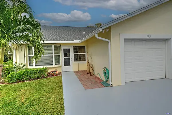 8169 SE Fox Hill Place, Hobe Sound, FL 33455