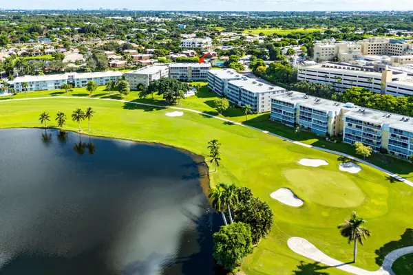 145 Atlantis Boulevard #201, Atlantis, FL 33462