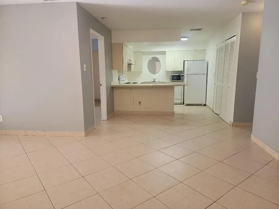 109 SE Village Drive #109, Port Saint Lucie, FL 34952 - Image #2