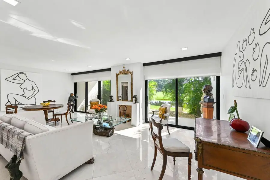 1924 Presidential Way #2-C, West Palm Beach, FL 33401 - Image #2