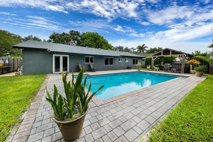 11536 SW 55th Court, Cooper City, FL 33330 - Image #3