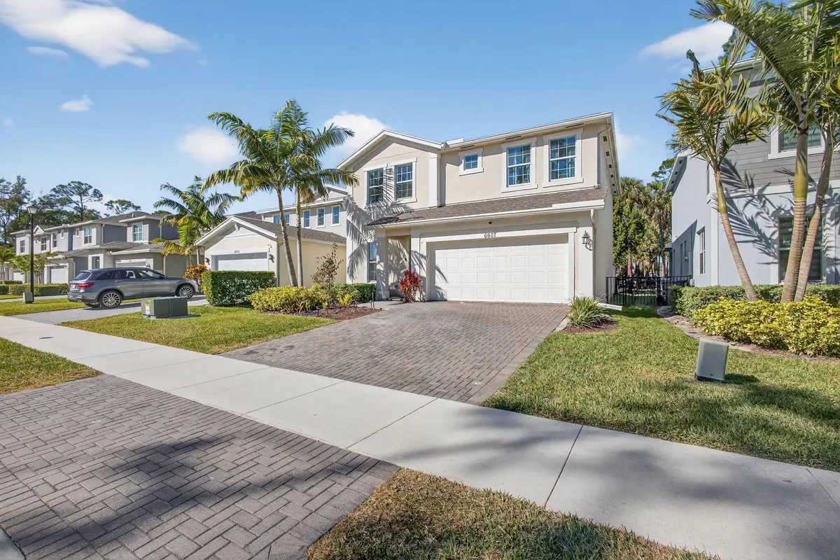 6607 Pointe Of Woods Drive, West Palm Beach, FL 33413 - #1