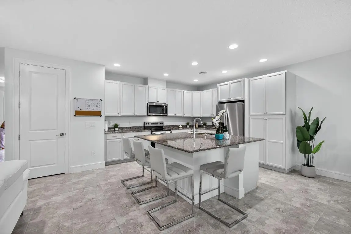 16131 Oakview Drive, Westlake, FL 33470 - Image #1