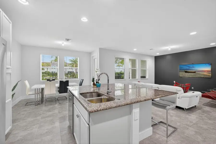 16131 Oakview Drive, Westlake, FL 33470 - Image #3