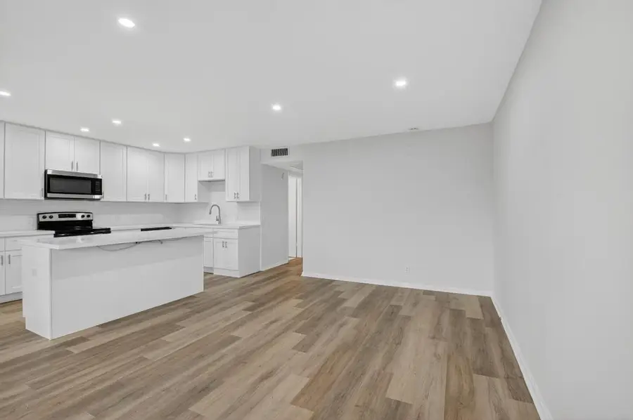 125 Brighton C, Boca Raton, FL 33434 - Image #3