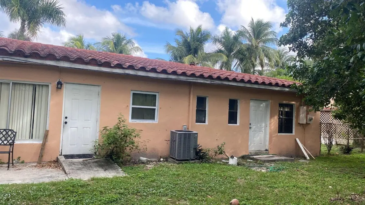 531 E Evanston Circle, Fort Lauderdale, FL 33312 - Image #1