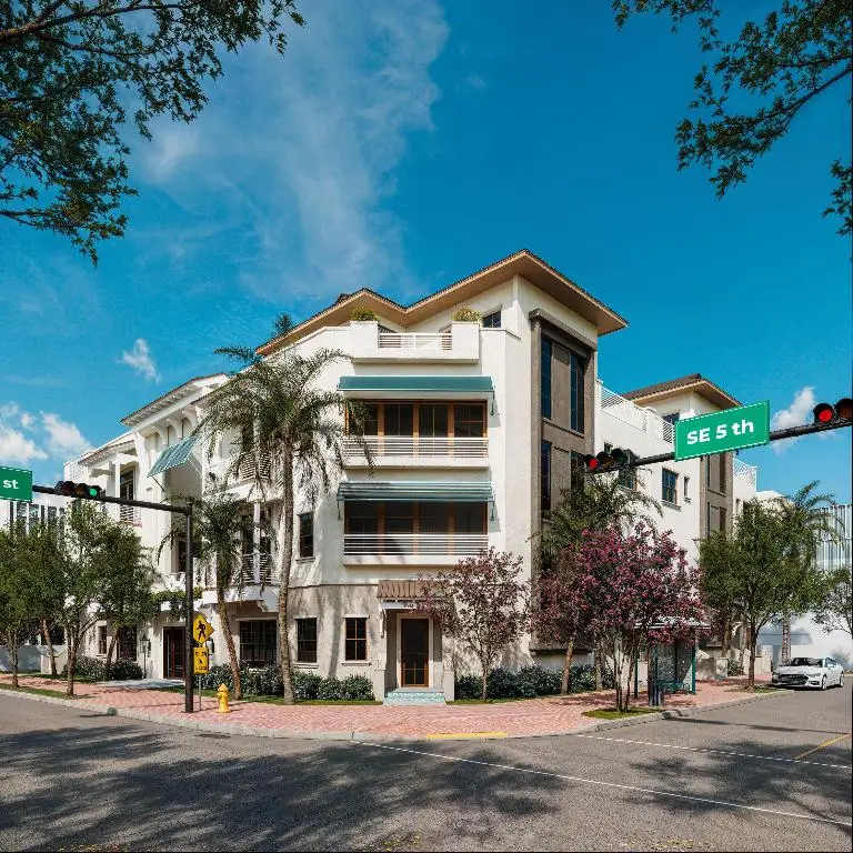 102 SE 5th Avenue #3, Delray Beach, FL 33483 - Image #1