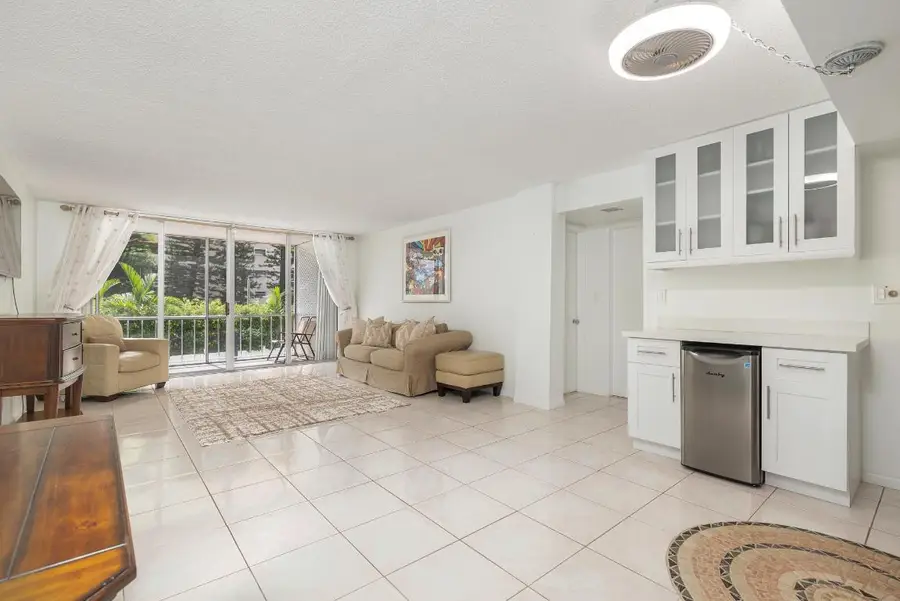 3575 S Ocean Boulevard #205, South Palm Beach, FL 33480 - Image #3