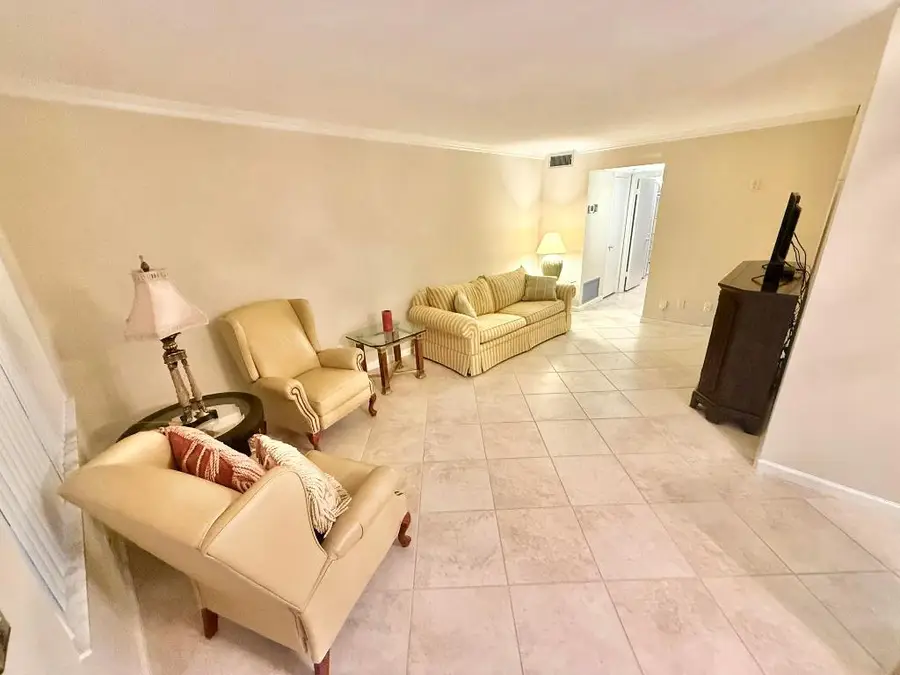 84 Crooked Tree Lane #105, Vero Beach, FL 32962 - Image #2