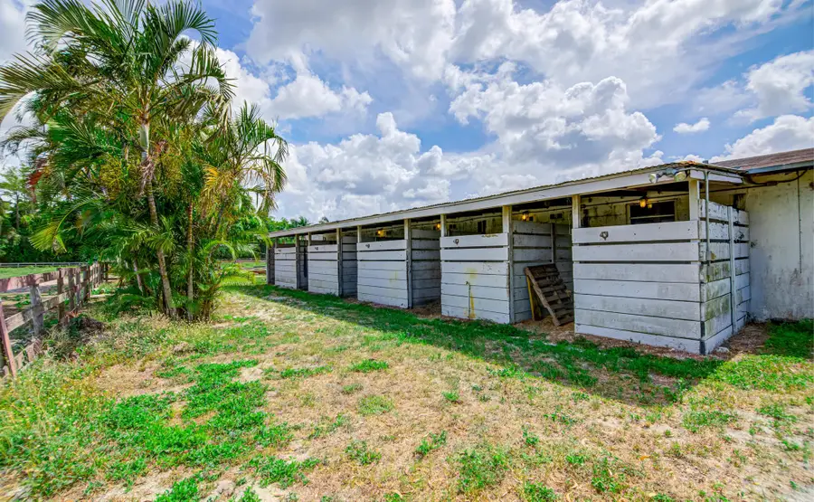 8990 Willow Sound Drive W, Lake Worth, FL 33467 - Image #3