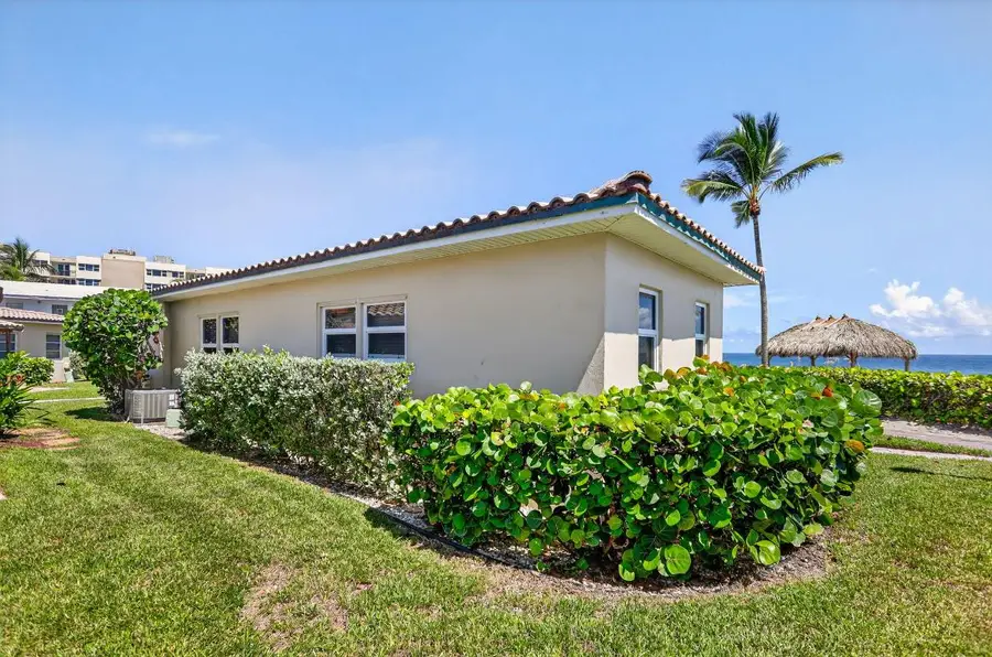 1225 Hillsboro Mile #B2, Hillsboro Beach, FL 33062 - Image #3