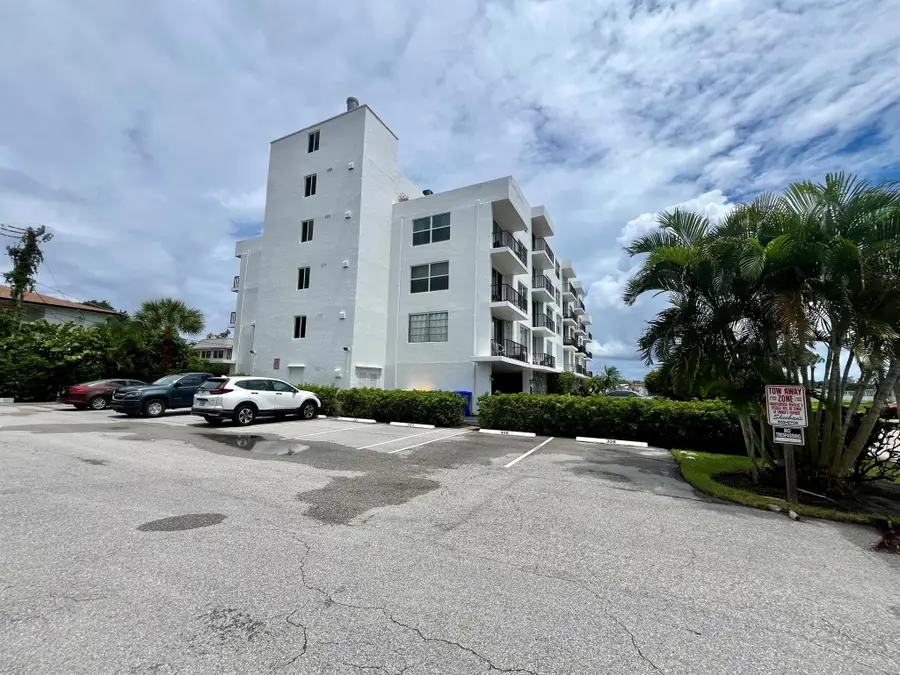 301 Croton Avenue #305, Lantana, FL 33462 - Image #3