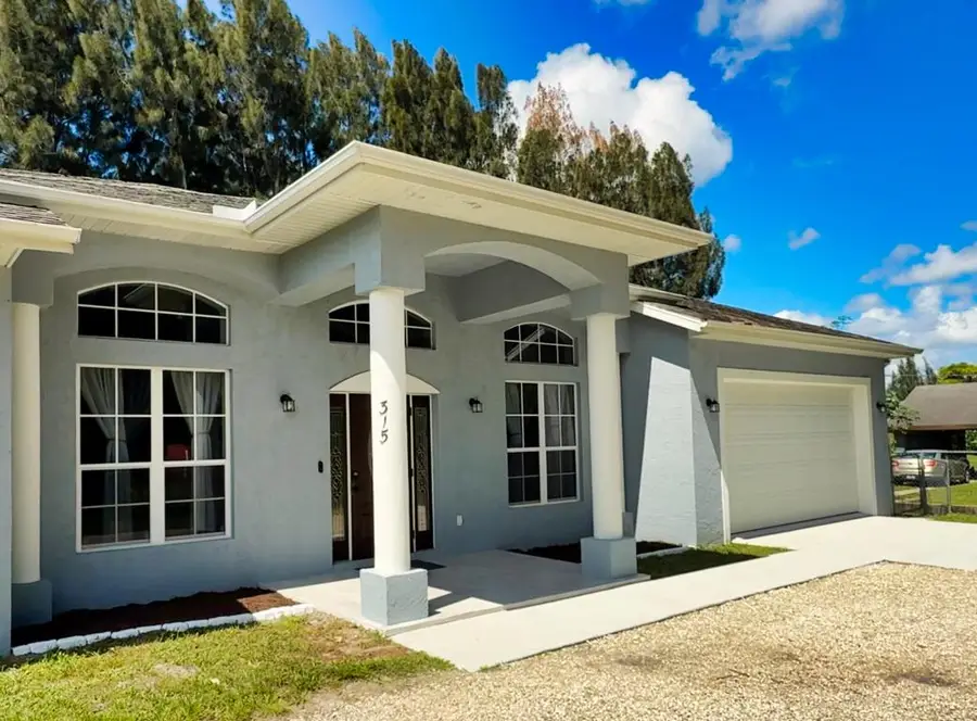 315 Kaye Street, Fort Pierce, FL 34947 - #2