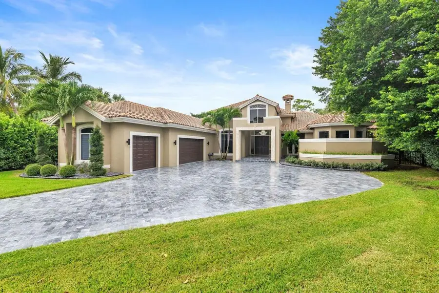 1543 Breakers West Boulevard, West Palm Beach, FL 33411 - Image #3