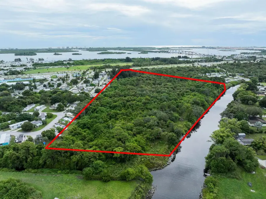 2100 N Us Hwy 1, Fort Pierce, FL 34945 - #2
