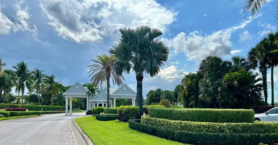 7795 Ironhorse Boulevard, West Palm Beach, FL 33412 - #2