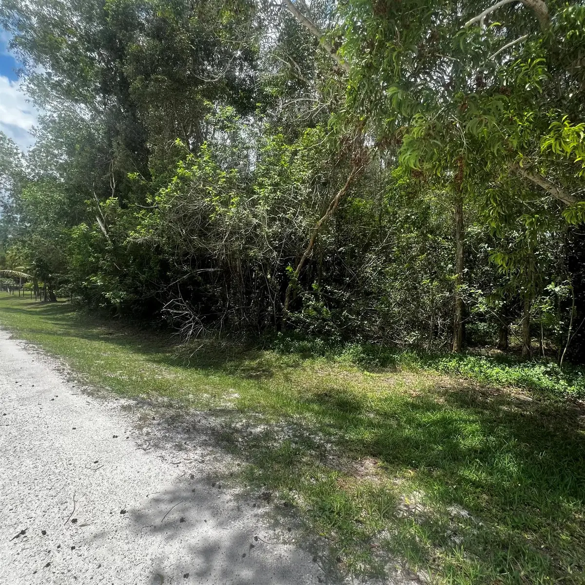 13843 72nd Court N, The Acreage, FL 33412 - Image #1