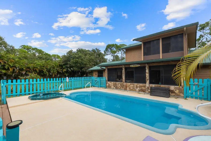 2725 Twin Oaks Trail, Fort Pierce, FL 34945 - Image #2