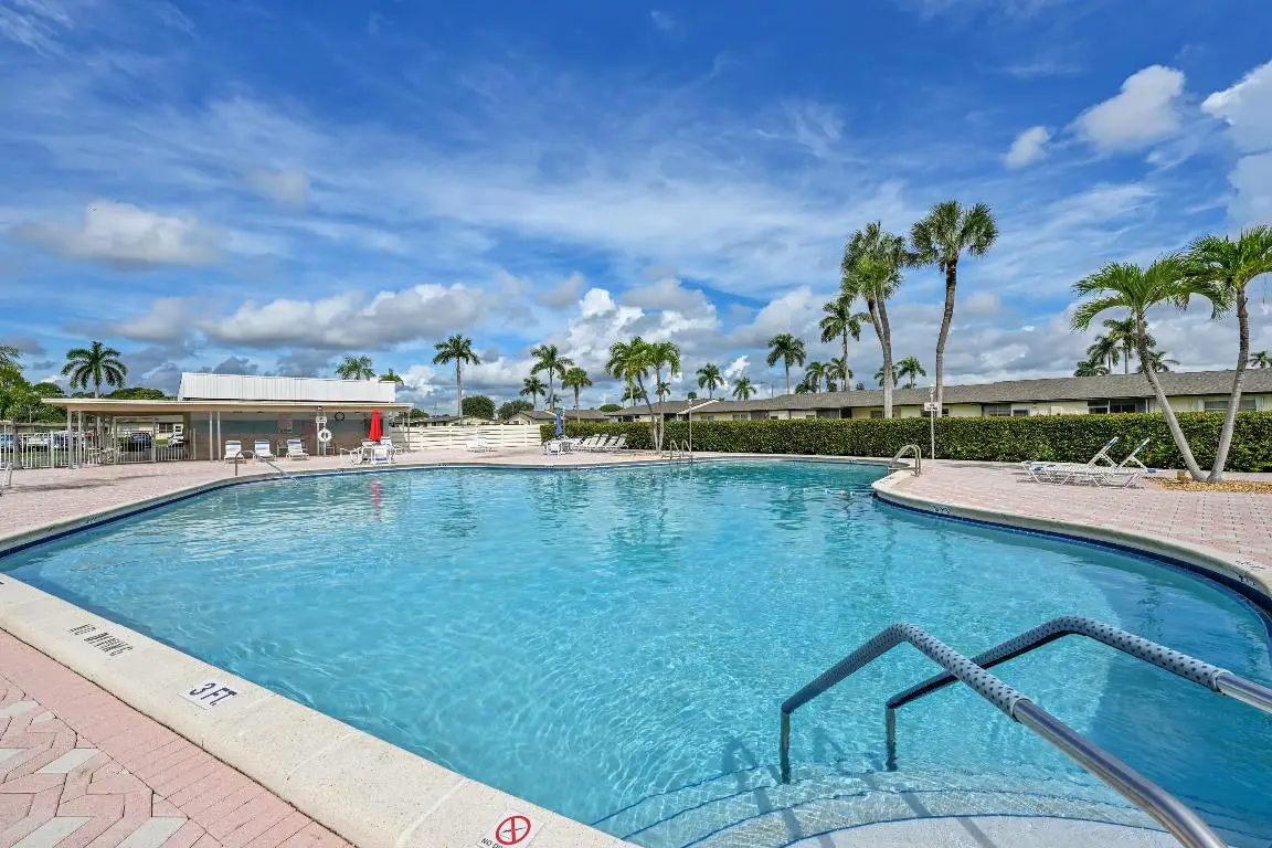 4796 Cresthaven Boulevard #B, West Palm Beach, FL 33415 - Image #1