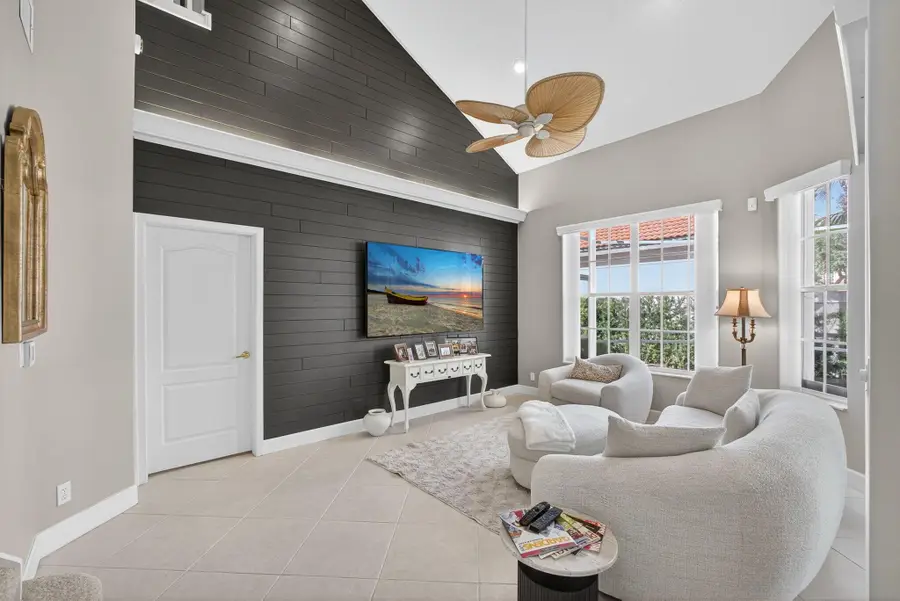 26 Porta Vista Circle, Palm Beach Gardens, FL 33418 - Image #3