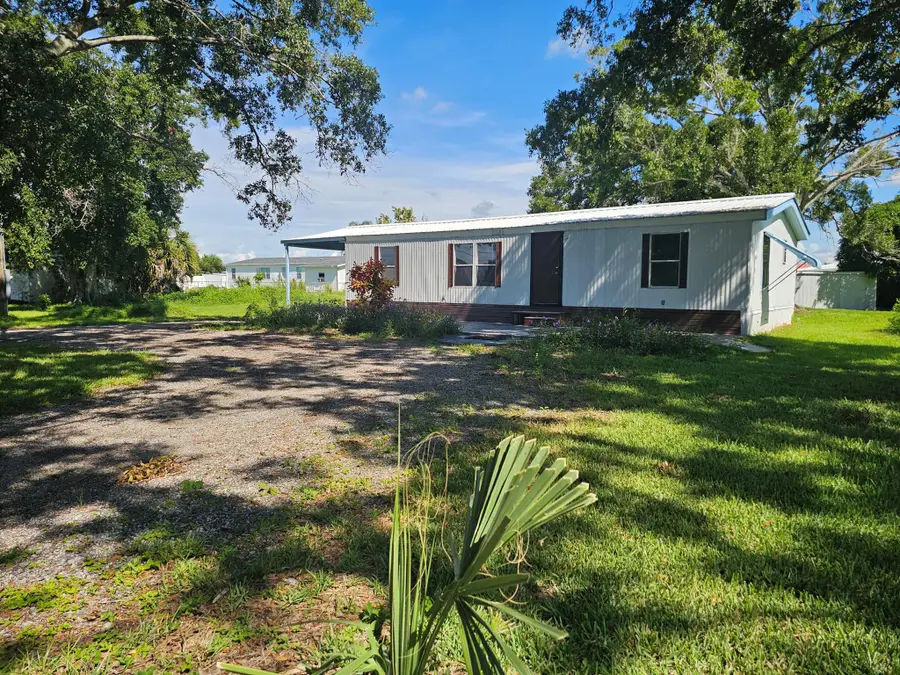 925 SW 39th Lane, Okeechobee, FL 34974 - Image #2