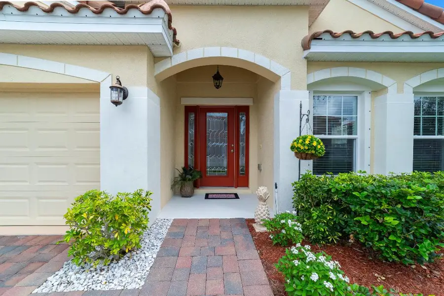 2024 Albany Terrace Sw, Vero Beach, FL 32968 - Image #2