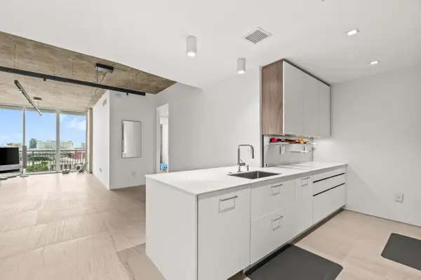 300 S Australian Avenue #1104, West Palm Beach, FL 33401