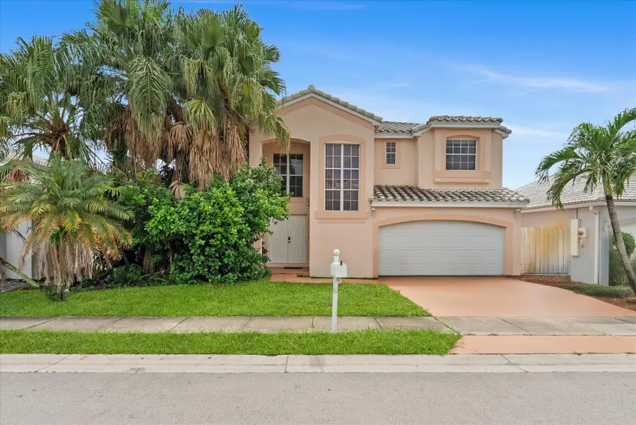 10372 SW 9th Lane, Pembroke Pines, FL 33025 - Image #2