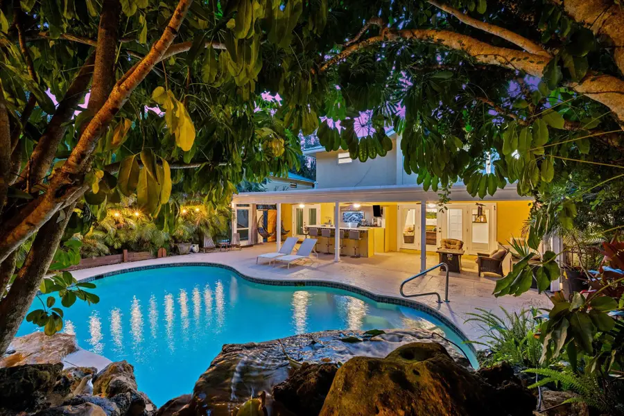 92 Squire Drive, Wellington, FL 33414 - Image #2