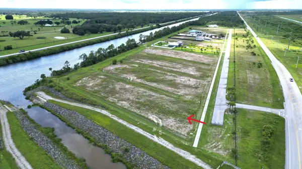 9750 SW Hemingway Terrace, Palm City, FL 34990