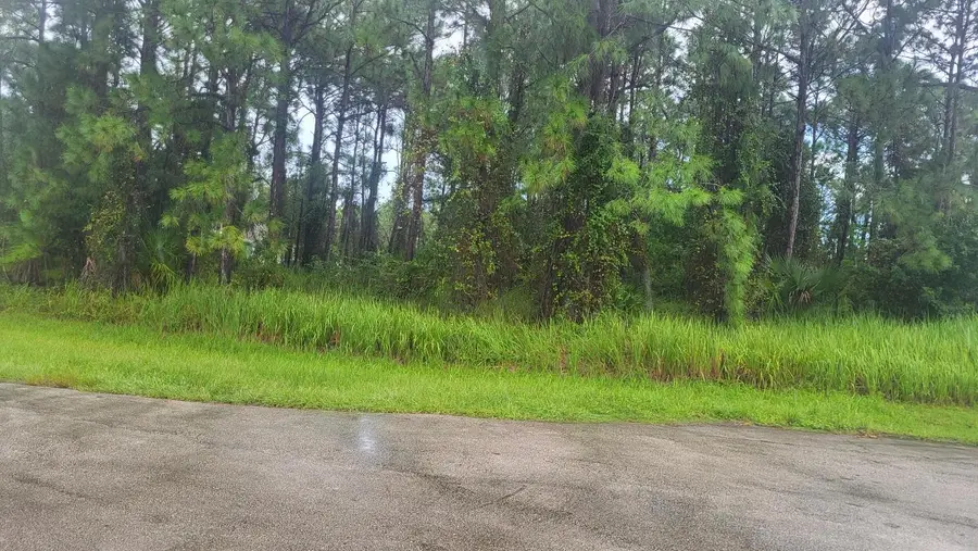 5928 NW Wesley Road, Port Saint Lucie, FL 34986 - Image #2