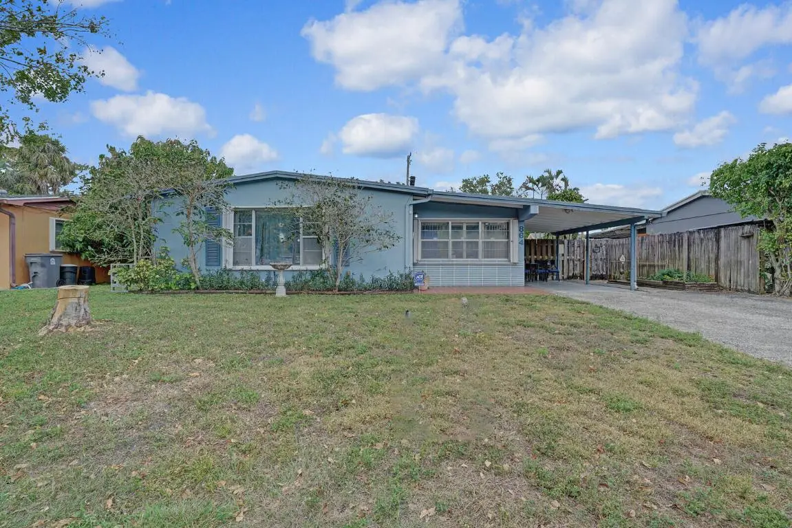 864 Caroline Avenue, West Palm Beach, FL 33413 - #1