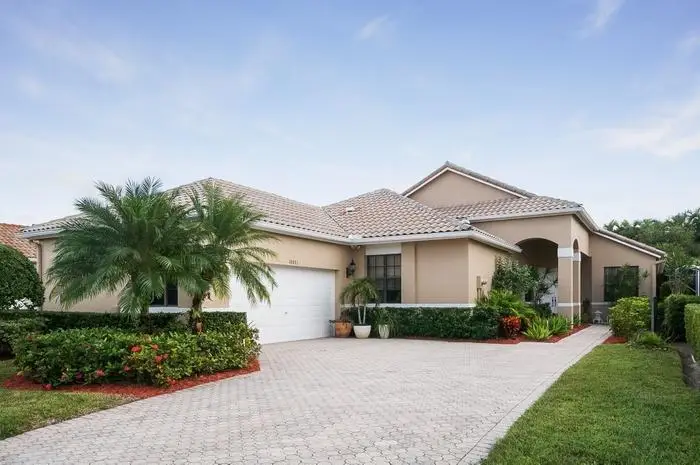 10091 Dover Carriage Lane, Lake Worth, FL 33449 - Image #1