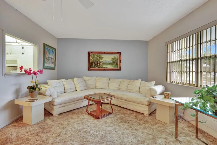 158 Norwich G, West Palm Beach, FL 33417 - Image #2