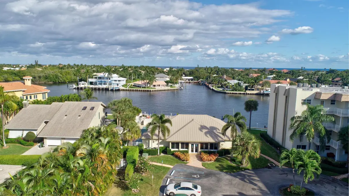 624 Snug Harbor Drive #B8, Boynton Beach, FL 33435 - Image #1