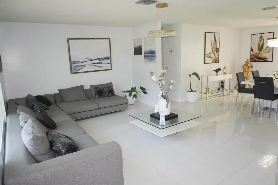 12102 Branding Iron Court, Wellington, FL 33414 - Image #3