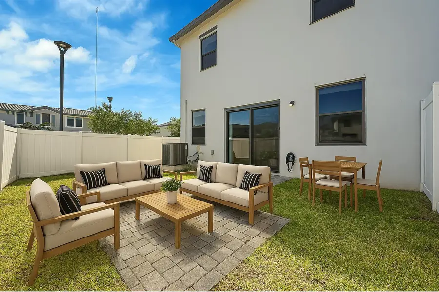 20357 NW 4th Path, Miami Gardens, FL 33169 - Image #2