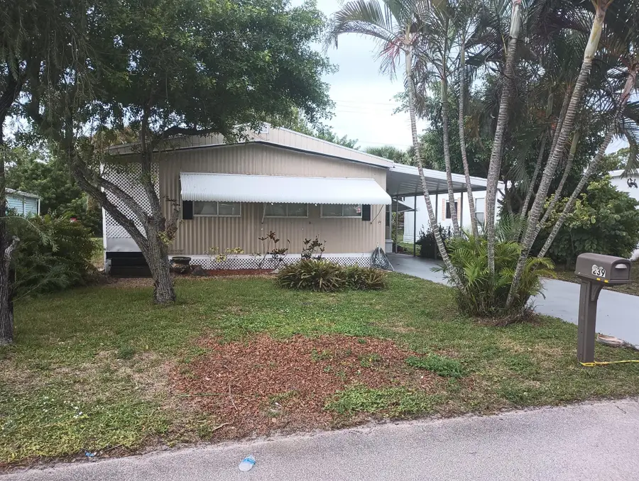 239 Cam Del Rio, Port Saint Lucie, FL 34952 - Image #2