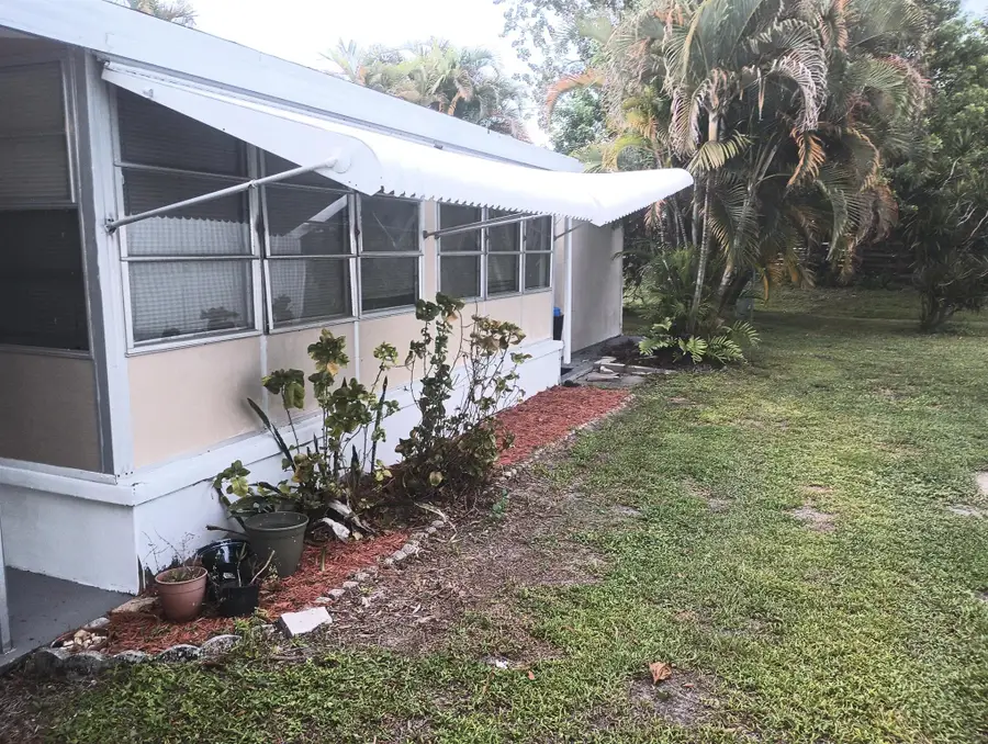 239 Cam Del Rio, Port Saint Lucie, FL 34952 - Image #3