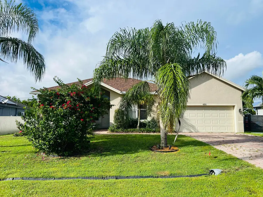 691 SW Mccomb Avenue, Port Saint Lucie, FL 34983 - #2