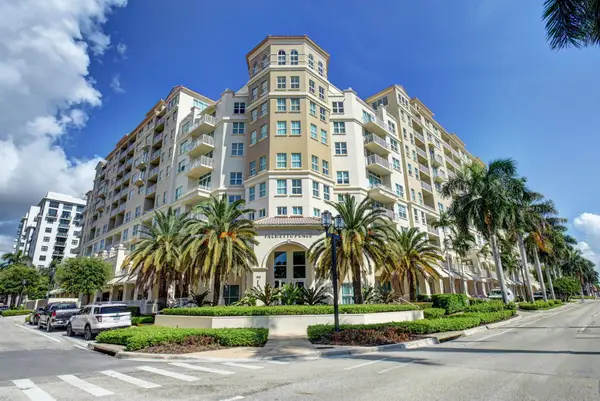 99 SE Mizner Boulevard #Ph 9, Boca Raton, FL 33432